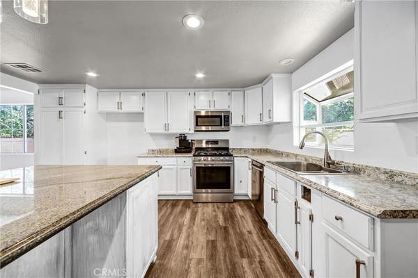 10709 OKLAHOMA AVE