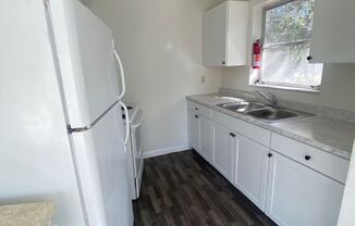 2 beds, 1 bath, $1,499