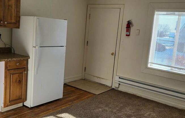 Studio, 1 bath, 260 sqft, $500, Unit 15