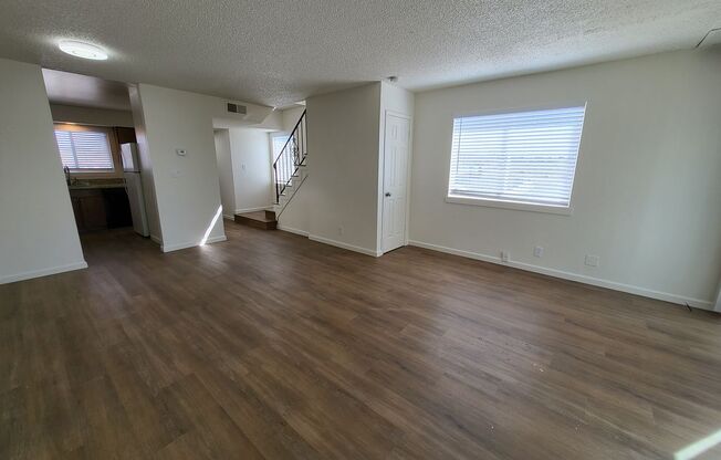 Gypsum Four-Plex&gt;**
