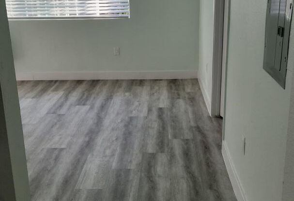 1 bed, 1 bath, 474 sqft, $1,737.08, Unit 17