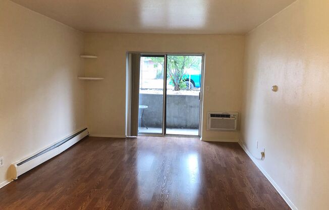 2 beds, 1 bath, 875 sqft, $1,895, Unit 106