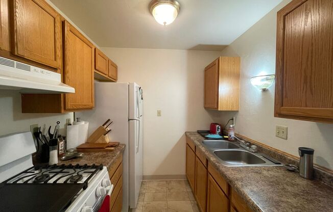 111 S Platten St