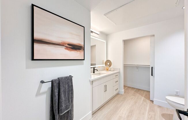 2 beds, 2 baths, 826 sqft, $4,000, Unit Unit 318