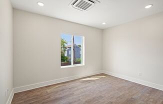 1 bed, 1 bath, 550 sqft, $1,050, Unit 104