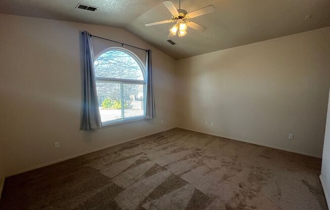 Spacious 3 Bedroom 2 Bathroom Home In The NE!