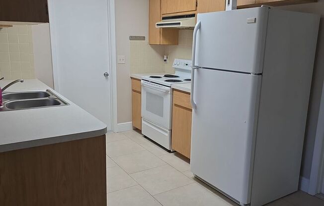 2 beds, 2 baths, $1,950