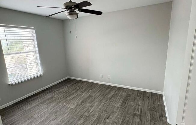 2 beds, 2 baths, 931 sqft, $1,003, Unit 14-1404