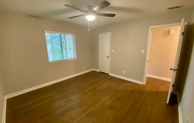 2 beds, 1 bath, 850 sqft, $1,445, Unit 497-D07