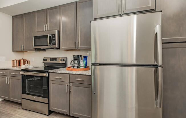 1 bed, 1 bath, 776 sqft, $1,250