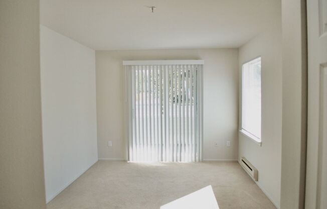 2 beds, 2 baths, 1,004 sqft, $2,495, Unit 210
