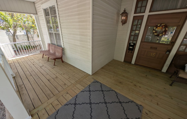 215 S CEDAR AVE