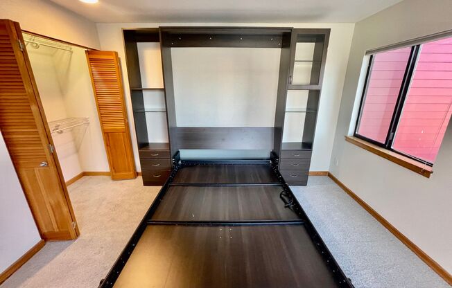 Top-Floor Riverfront Living with Broadway Bridge Views | 2 Bed + 2 Bath + Parking