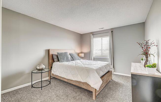 2 beds, 1 bath, 860 sqft, $1,154