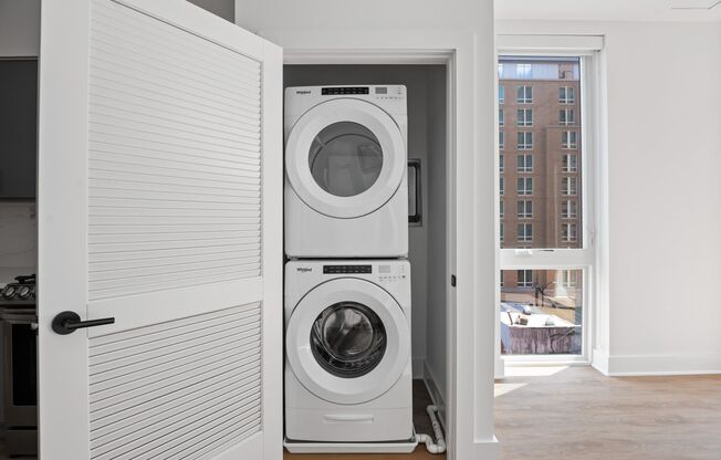 1 bed, 1 bath, $1,800