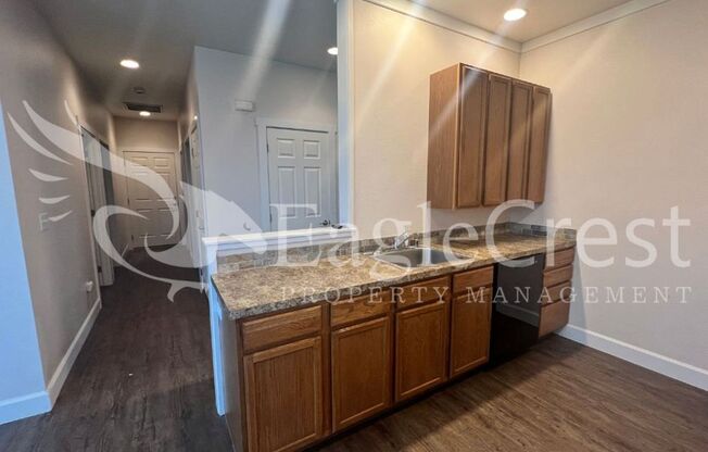 3 beds, 2 baths, 1,250 sqft, $1,995, Unit 158 Rodeo Loop