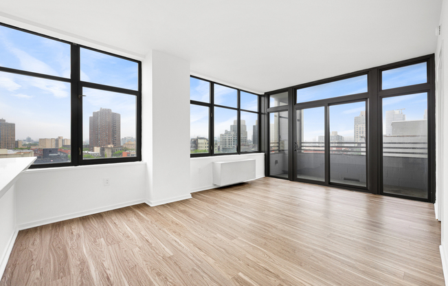 1 bed, 1 bath, 709 sqft, $4,638, Unit 8B