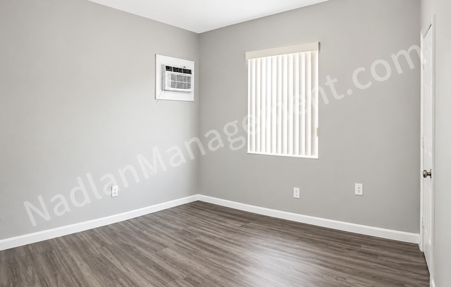 2 beds, 1 bath, 750 sqft, $1,800, Unit 5200-4
