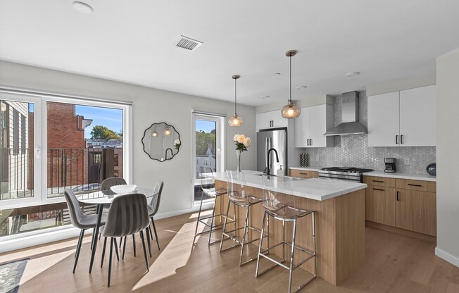 1 bed, 1 bath, 700 sqft, $3,300, Unit 411
