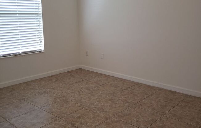 1 bed, 1 bath, $1,650, Unit 2