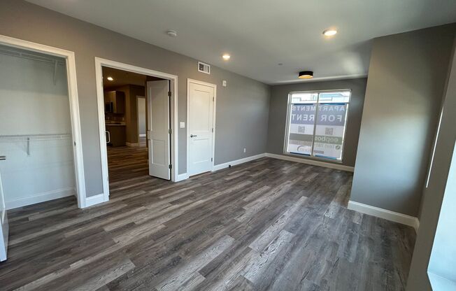 3 beds, 1 bath, 1,010 sqft, $3,600, Unit 301