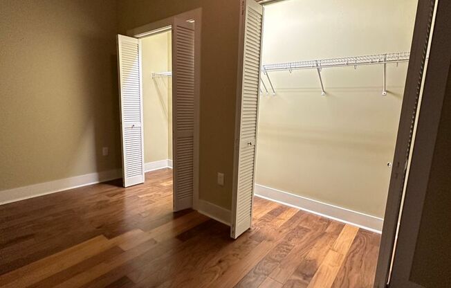 1 bed, 1 bath, 665 sqft, $1,475, Unit 342
