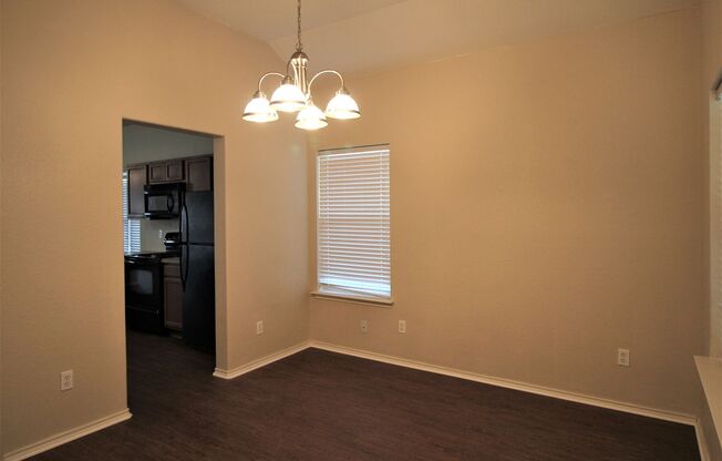 3/2/2 in North Park Meadows /Excellent Location-Walk to Fischer Park!   NBISD