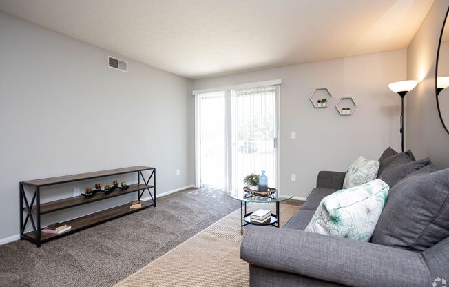 2 beds, 2 baths, $1,495, Unit 7112-2A