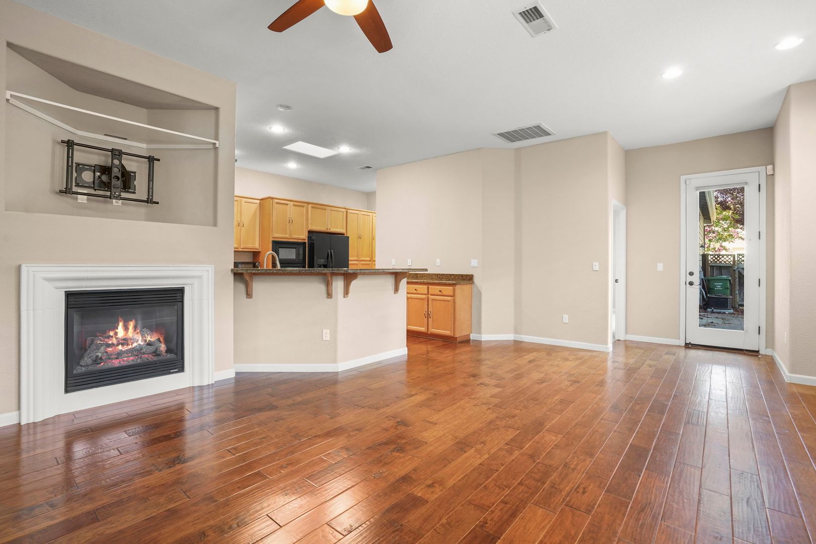 Super Convenient Walnut Creek 3 bed/2bath