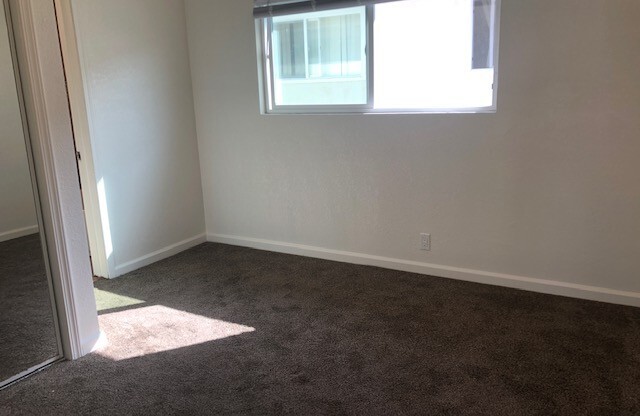 1 bed, 1 bath, $1,825, Unit 235 Weitzel Street #D