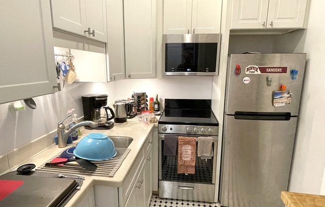30 Peterborough St Apt B