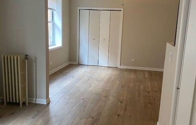 Studio, 1 bath, 475 sqft, $1,225, Unit 301