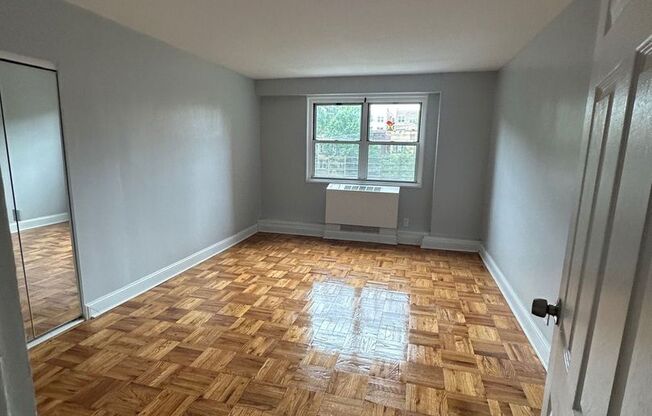 2 beds, 2 baths, $3,200, Unit AA