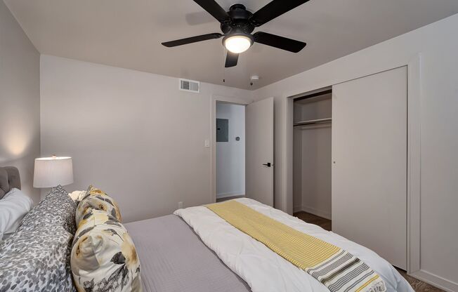 1 bed, 1 bath, 600 sqft, $1,277, Unit 13