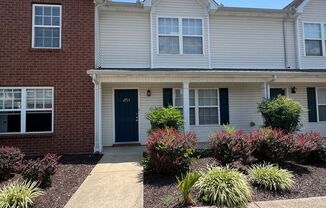 Spacious 2 Bedroom 2 Bath Townhome in Murfreesboro - Cottages at Indian Park