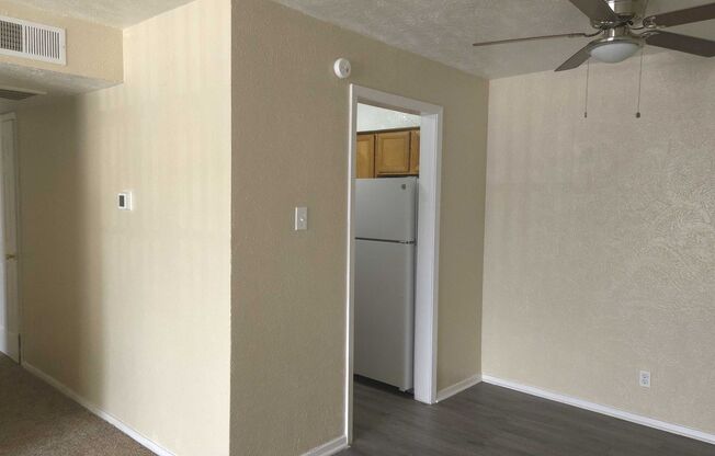 2 beds, 1.5 baths, $1,150, Unit 2029