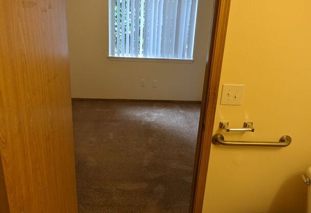 1 bed, 1 bath, 650 sqft, $1,325, Unit 05