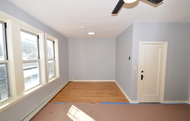 32 19 BROADWAY