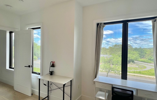 2 beds, 2 baths, 1,070 sqft, $4,200, Unit 302