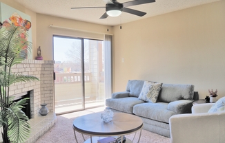 Villa Del Mar Apartments