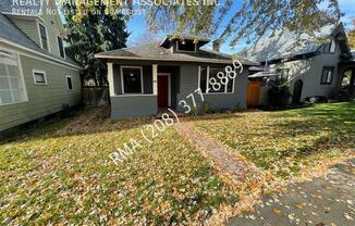 1617 N 8 ST