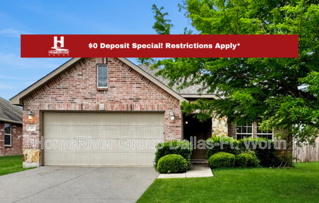 315 LAUREL LN