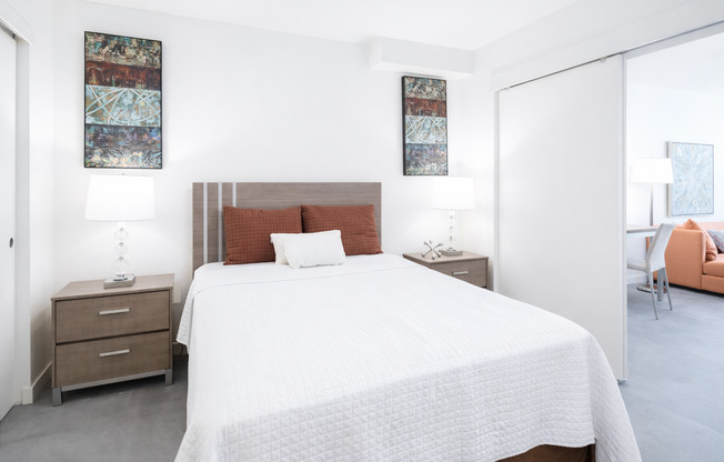 1 bed, 1 bath, 496 sqft, $1,670, Unit 208