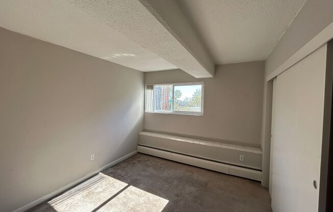 1 bed, 1 bath, 625 sqft, $1,250, Unit 102