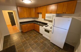 Studio, 1 bath, 500 sqft, $1,350, Unit A