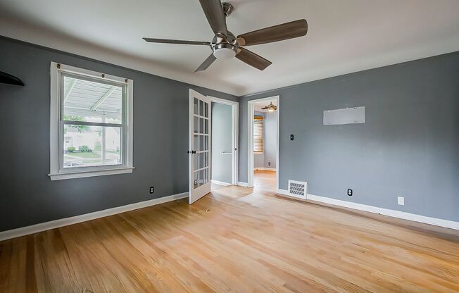 Welcome to this beautiful 3 bedroom, 2 bathroom home located in Taylor, MI.