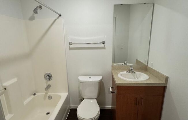 Studio, 1 bath, 176 sqft, $1,550, Unit 2207