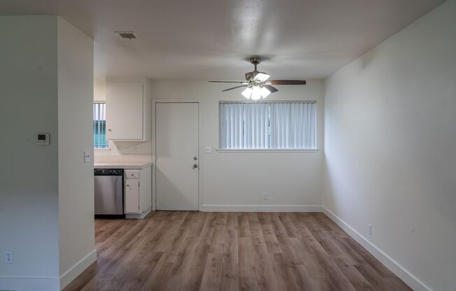 2 beds, 1 bath, 868 sqft, $2,595, Unit 2908