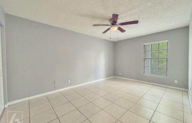 2 beds, 1 bath, 825 sqft, $1,095, Unit 916#A205