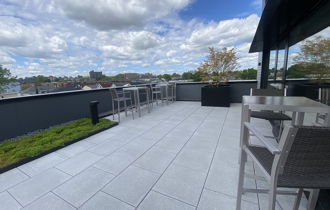 Studio, 1 bath, 387 sqft, $2,450, Unit 507